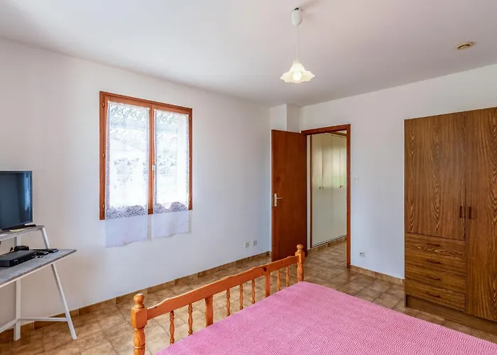 Dami Ii-2 By Interhome *